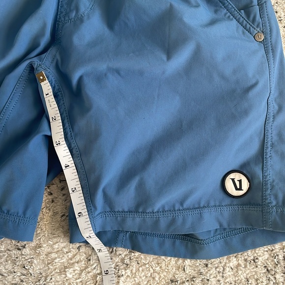 Vuori Men's Kore Shorts Size Small Blue Lined 7" inseam - Picture 8 of 8